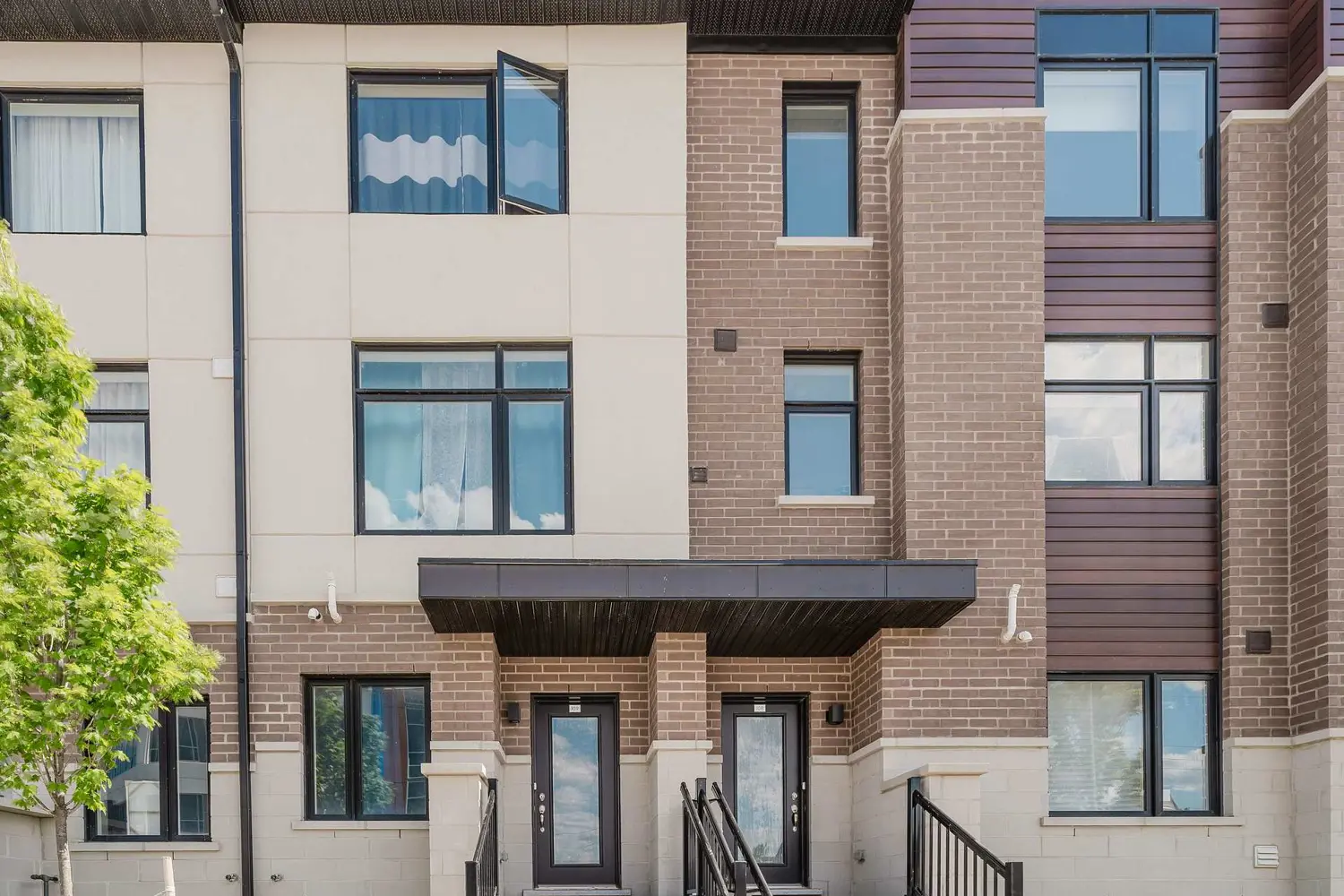 1695 Dersan Street 109 photo 2