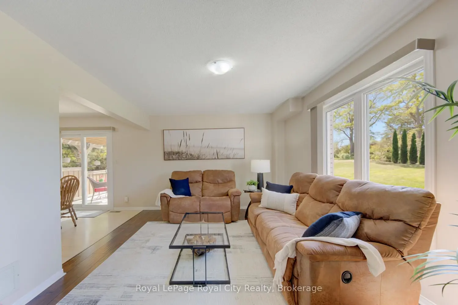 157 Leeson Street photo 4