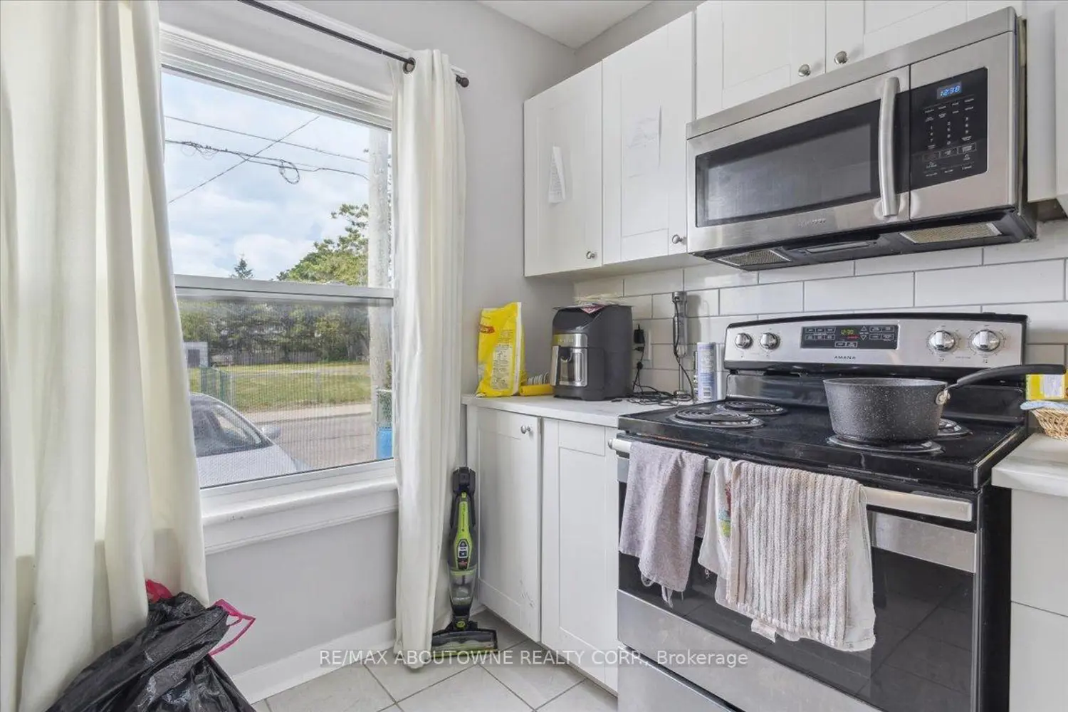26 Vine Street photo 4