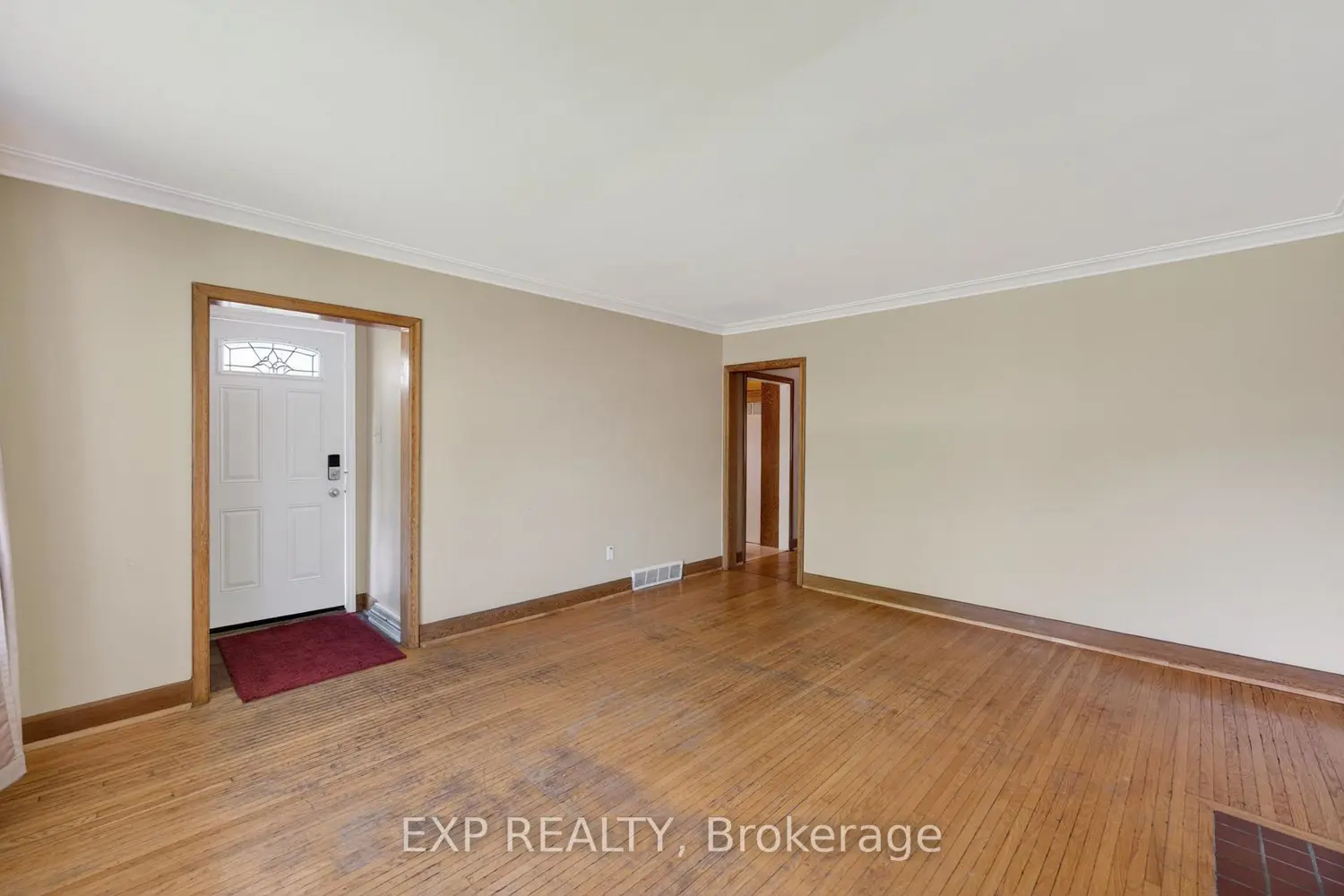 51 Parkdale Drive photo 5