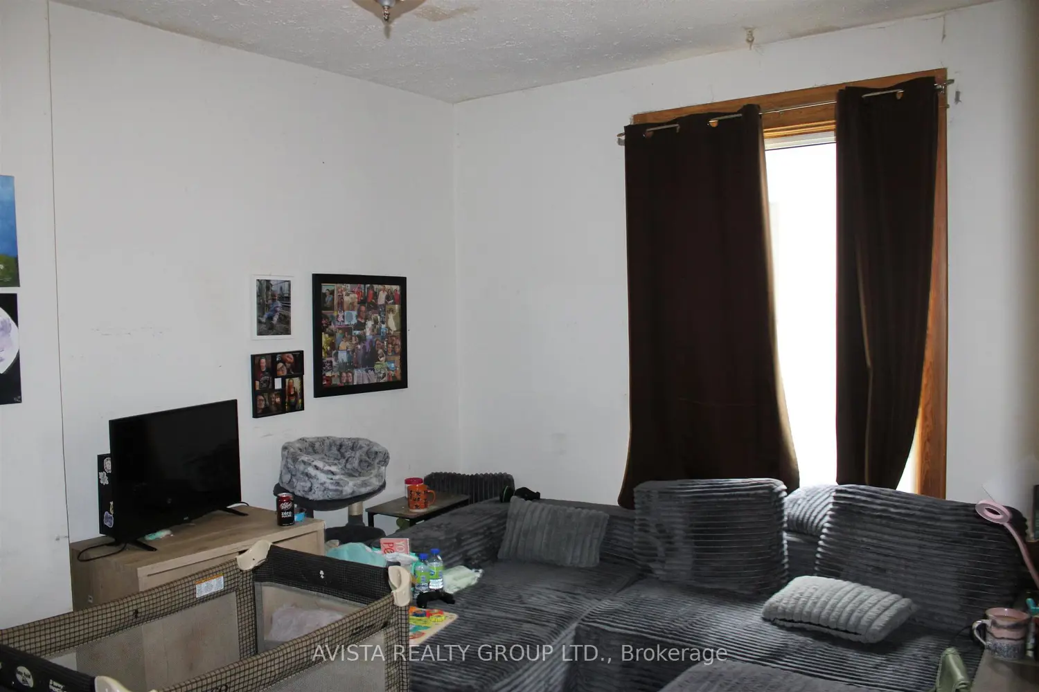 221 Francis St W photo 4
