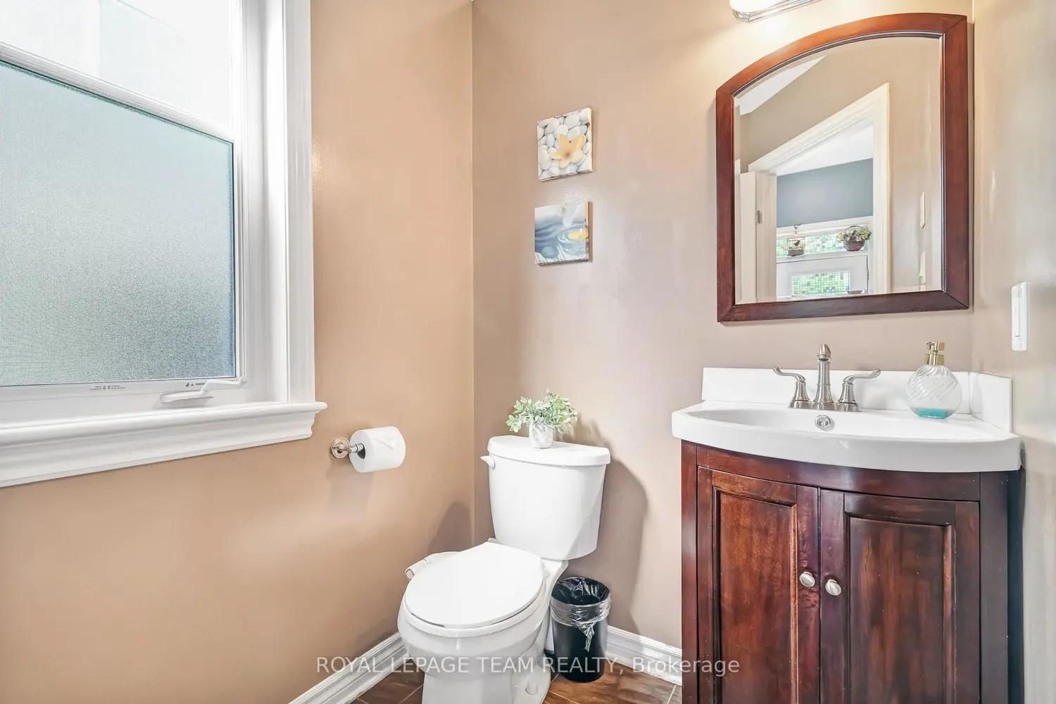 2477 Regatta Avenue photo 3