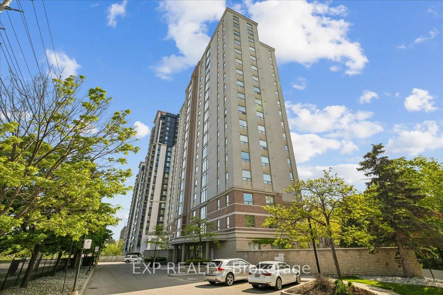 200 Burnhamthorpe Road 708