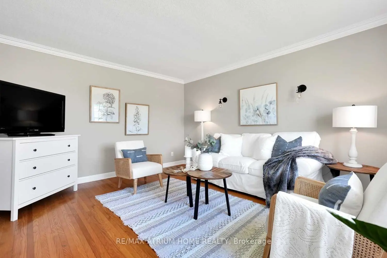 213 Conant Street photo 5