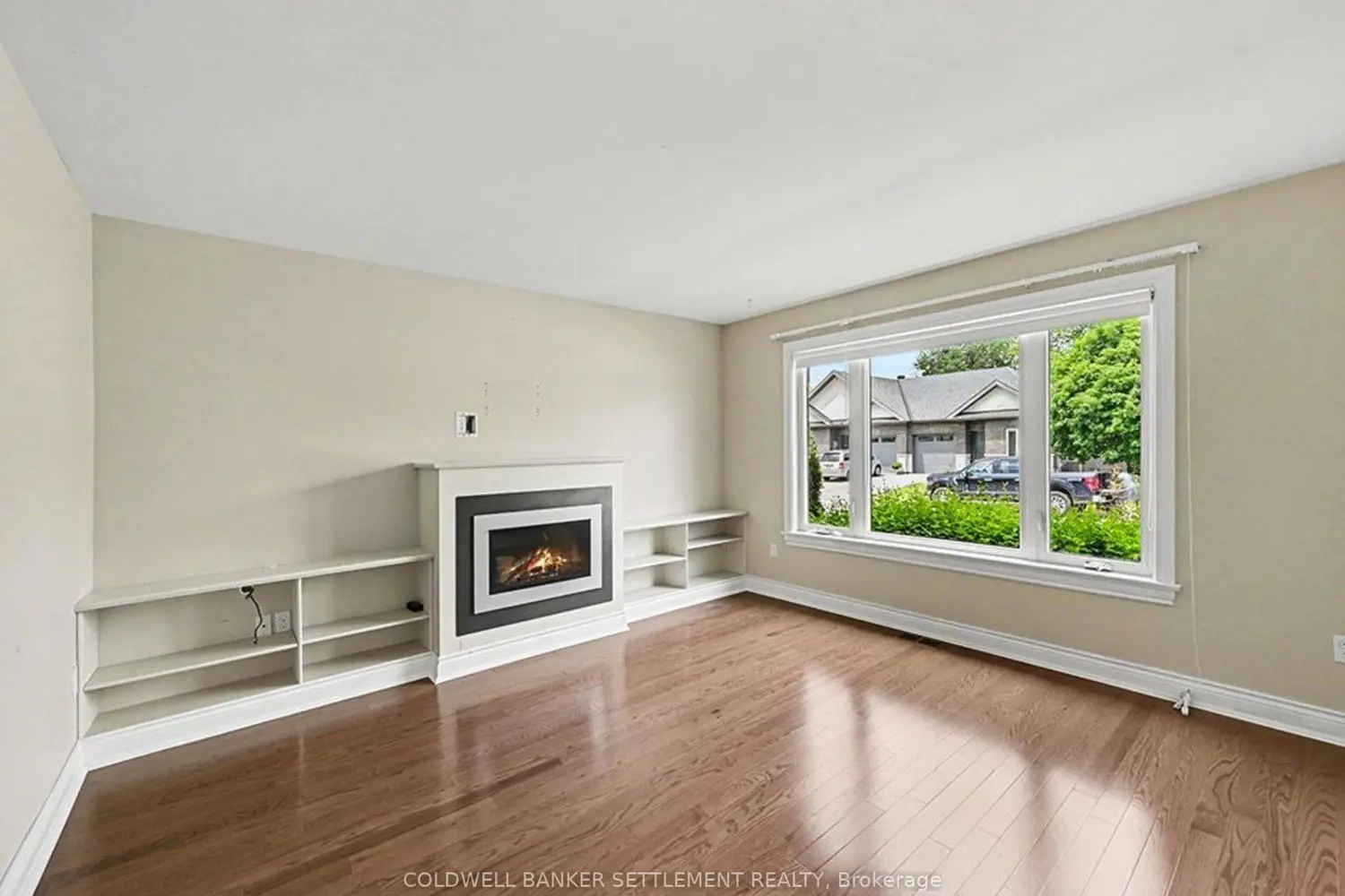 112 Mac Campbell Drive photo 2