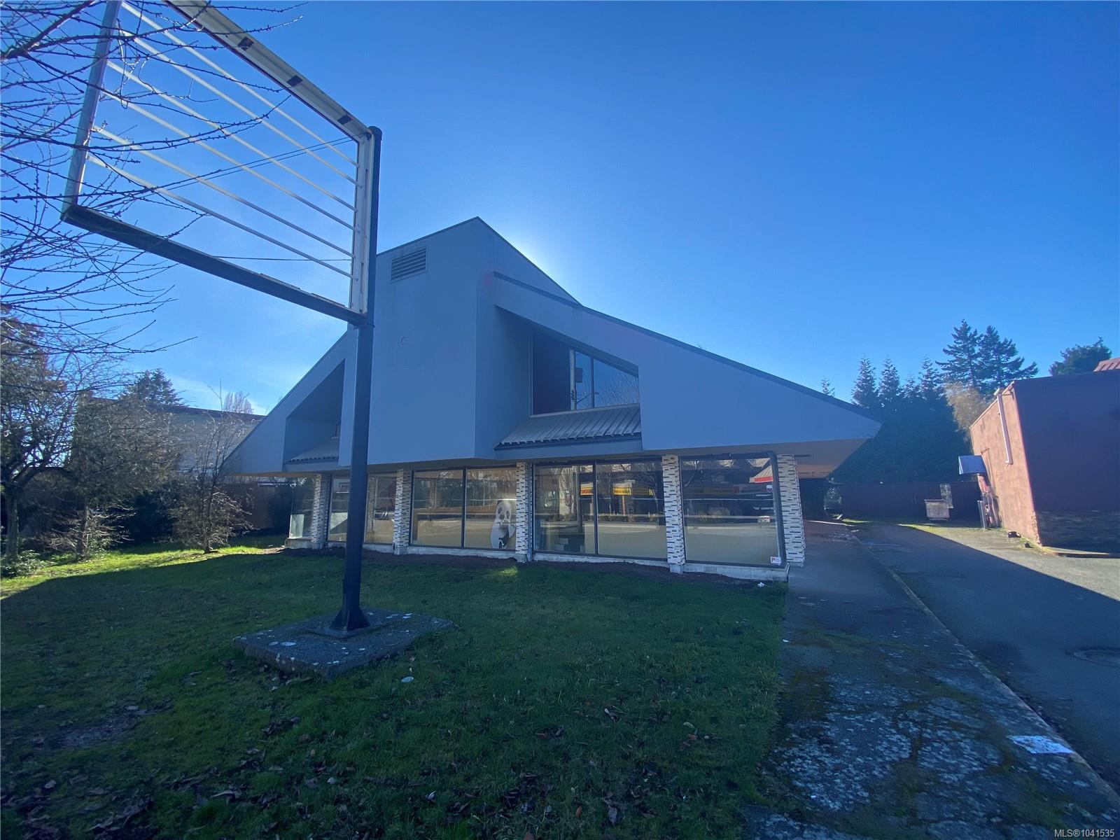1045 Terminal Avenue N, Nanaimo, BC, V9S 4K3