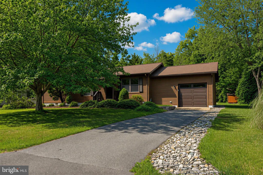 21665 Atalanta Street, Lexington Park, MD 20653