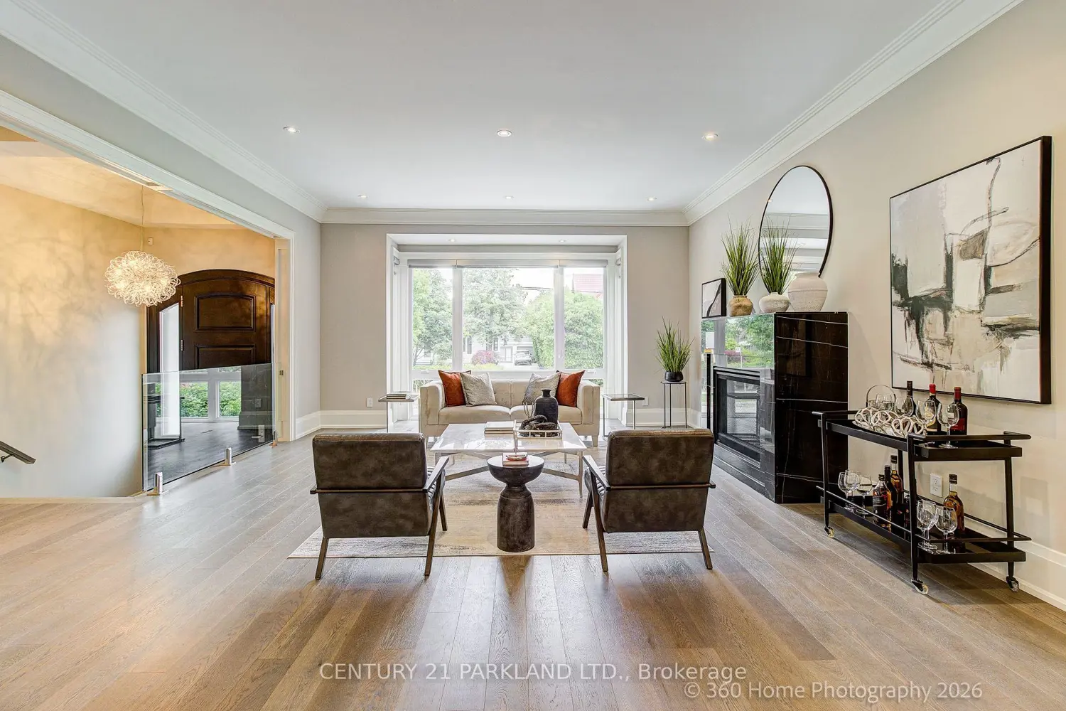 141 Churchill Avenue photo 4