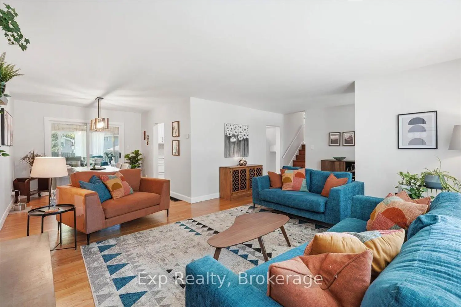 48 Melrose Crescent photo 5