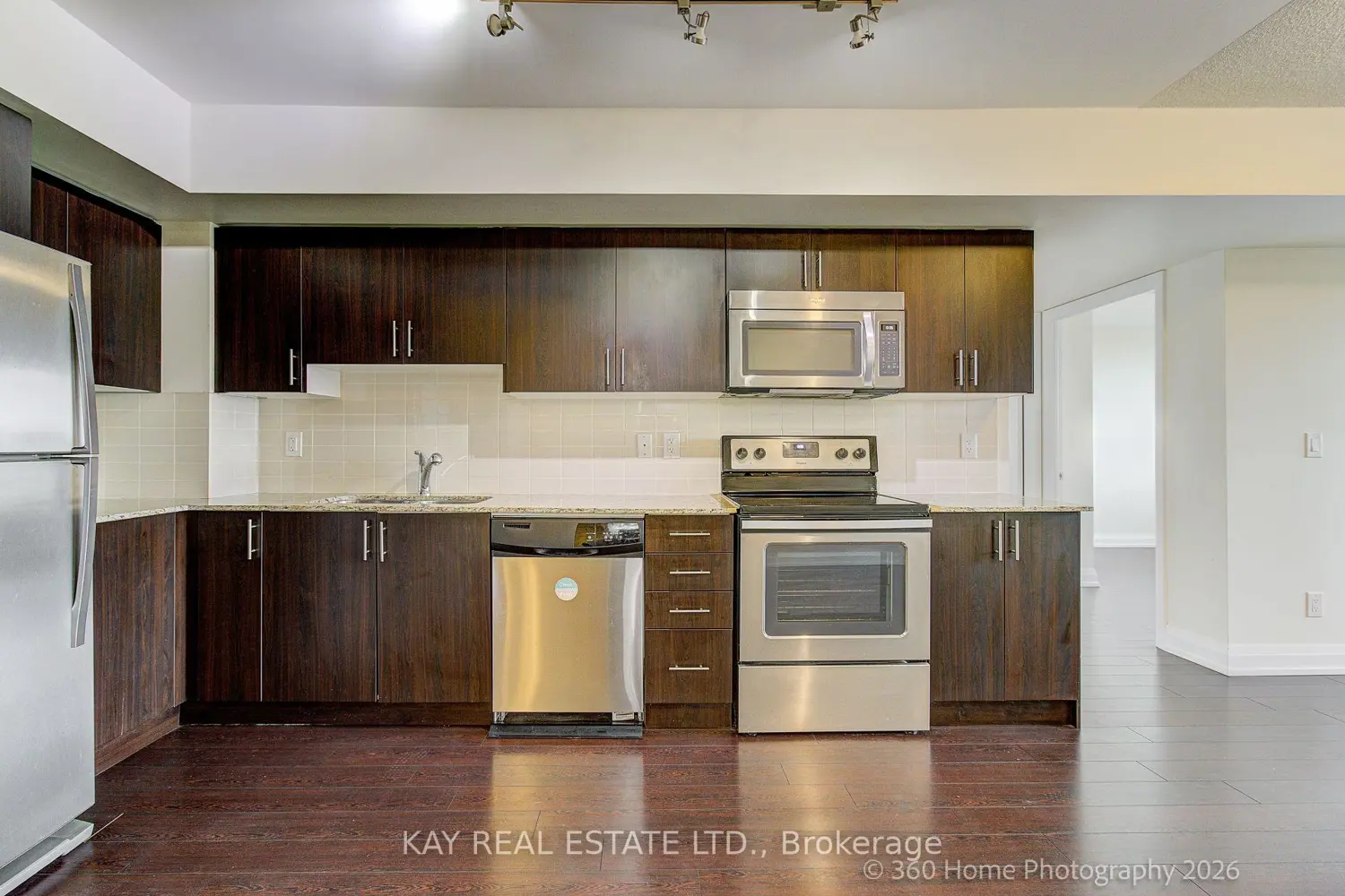 3520 Danforth Avenue 612