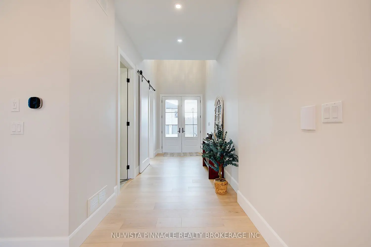 564 Creekview Chase