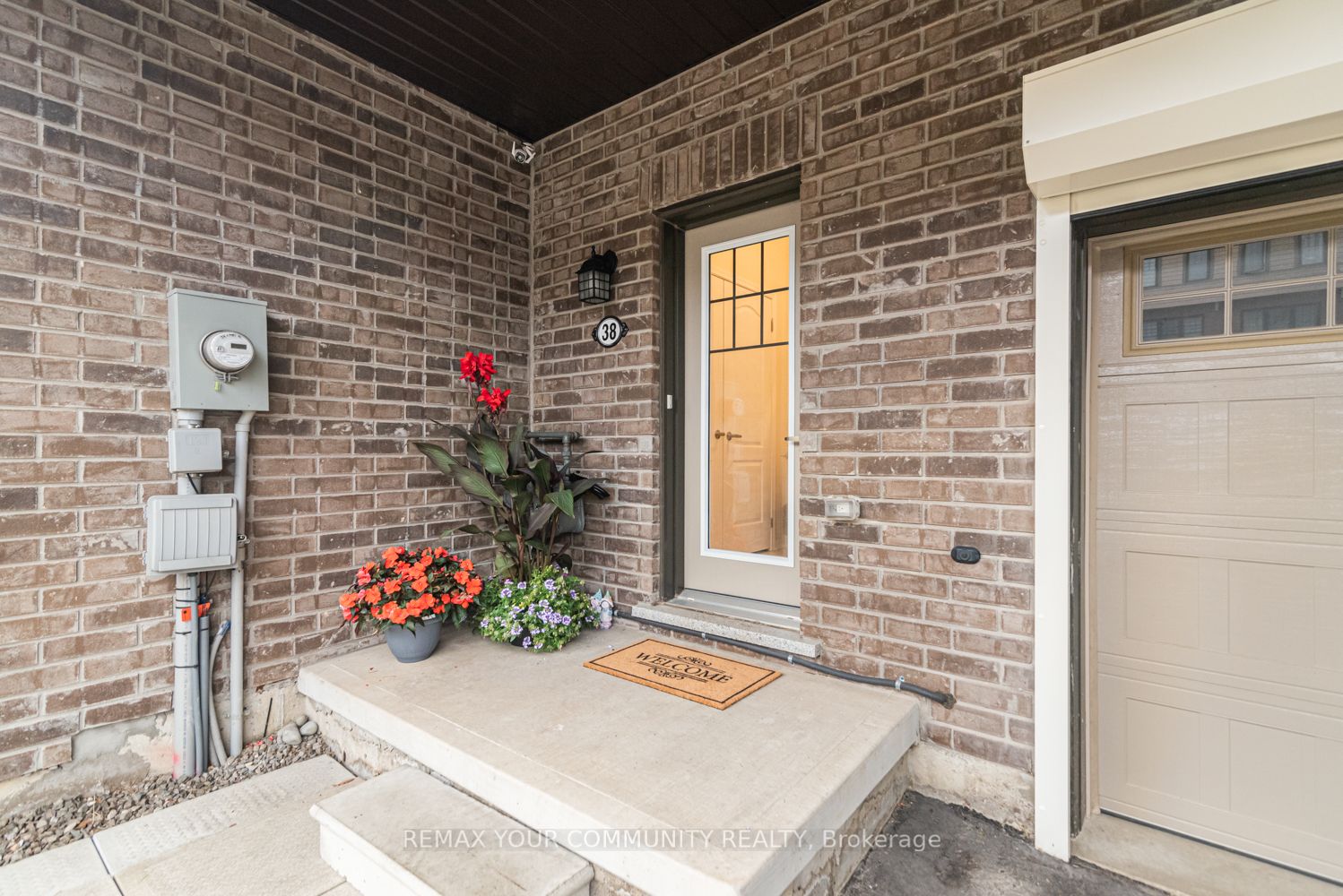 38 Utter Place, Hamilton, ON, L8J 0K7 photo 3