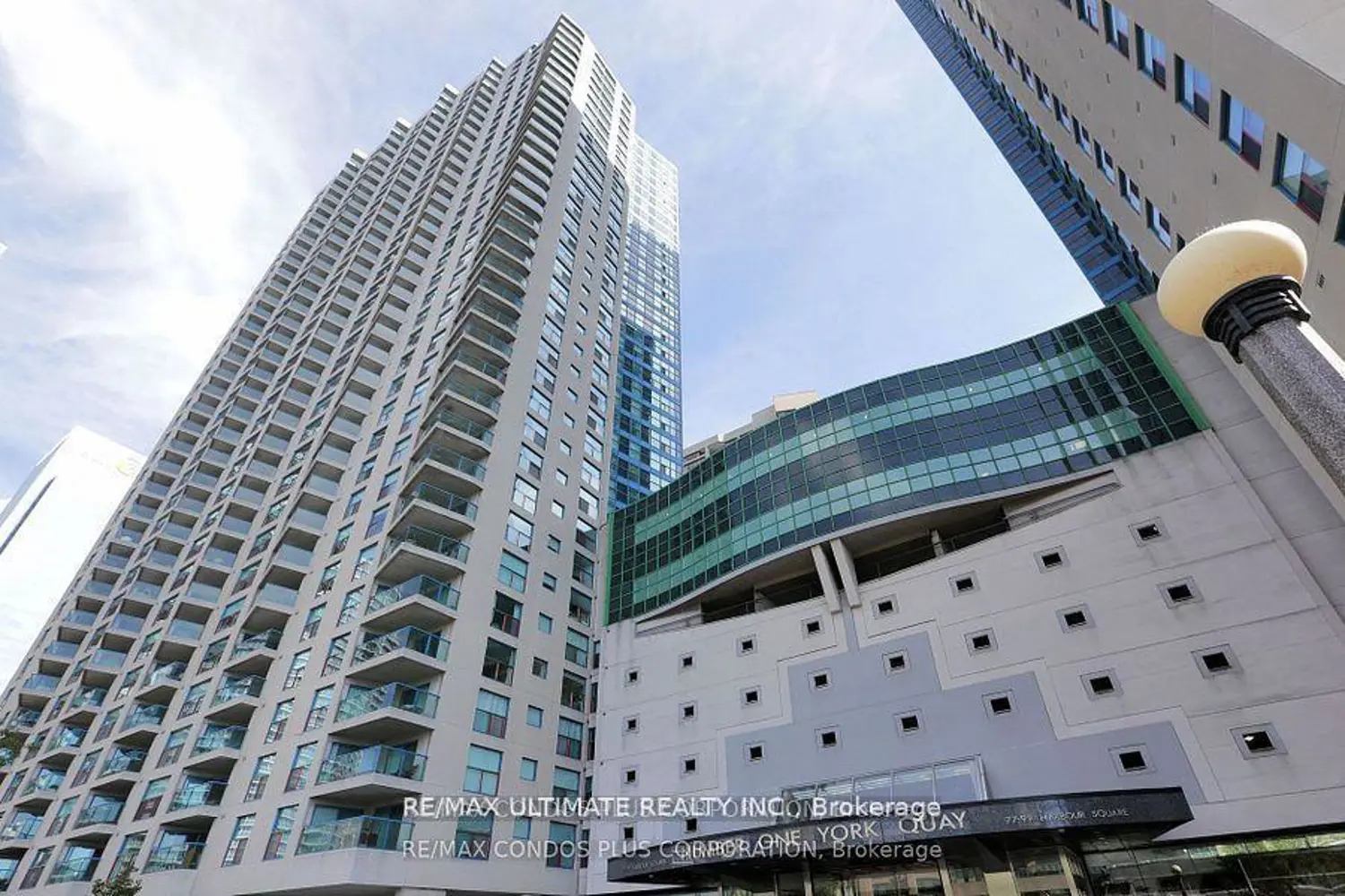 77 Harbour Square 601