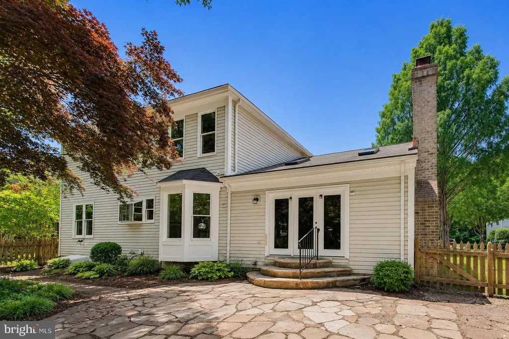 16318 Banbury Lane, Bowie, MD 20715
