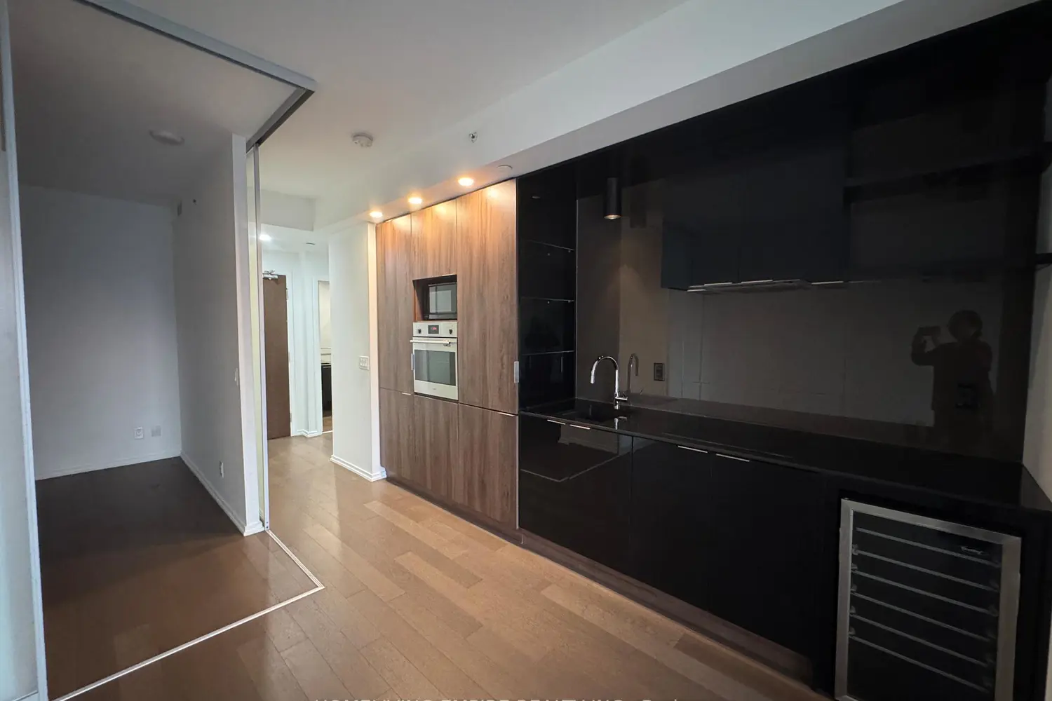 70 Temperance Street 3901 photo 3