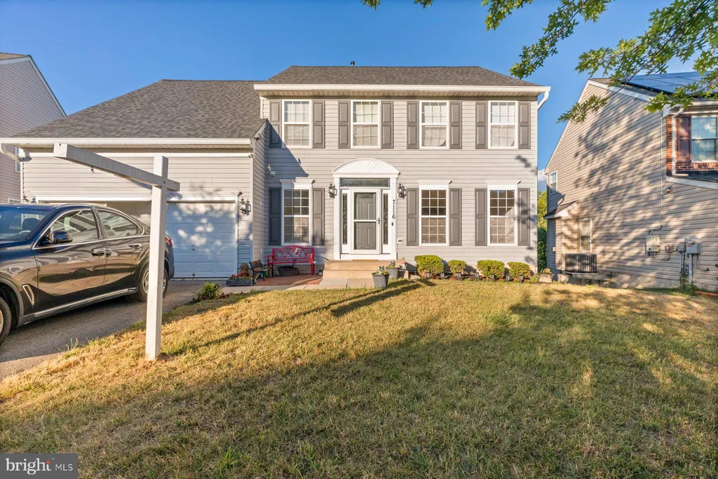 7116 Starboard Drive, District Heights, MD 20747 photo 2