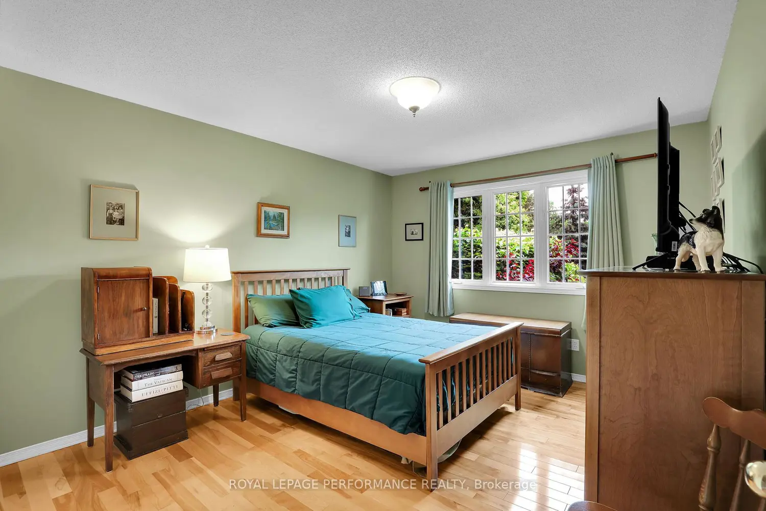 6115 Kaycourt Drive photo 5