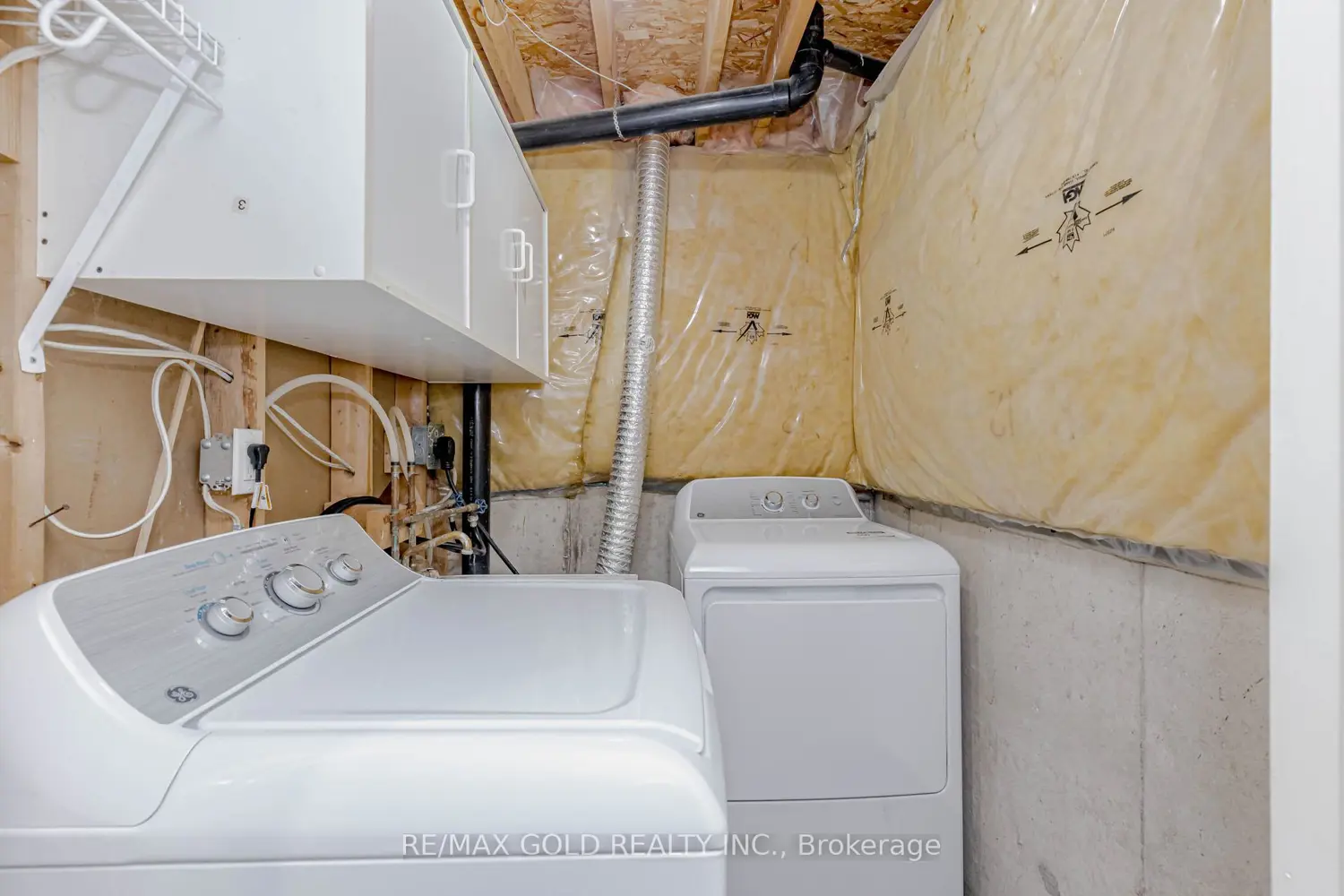 153 Cordgrass Crescent photo 5