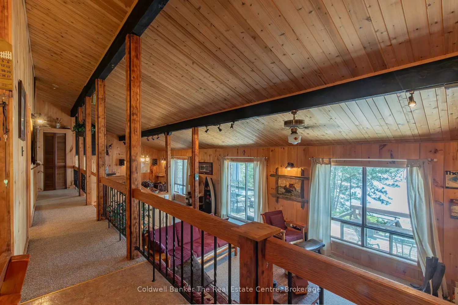 1077 Misty Lane photo 3