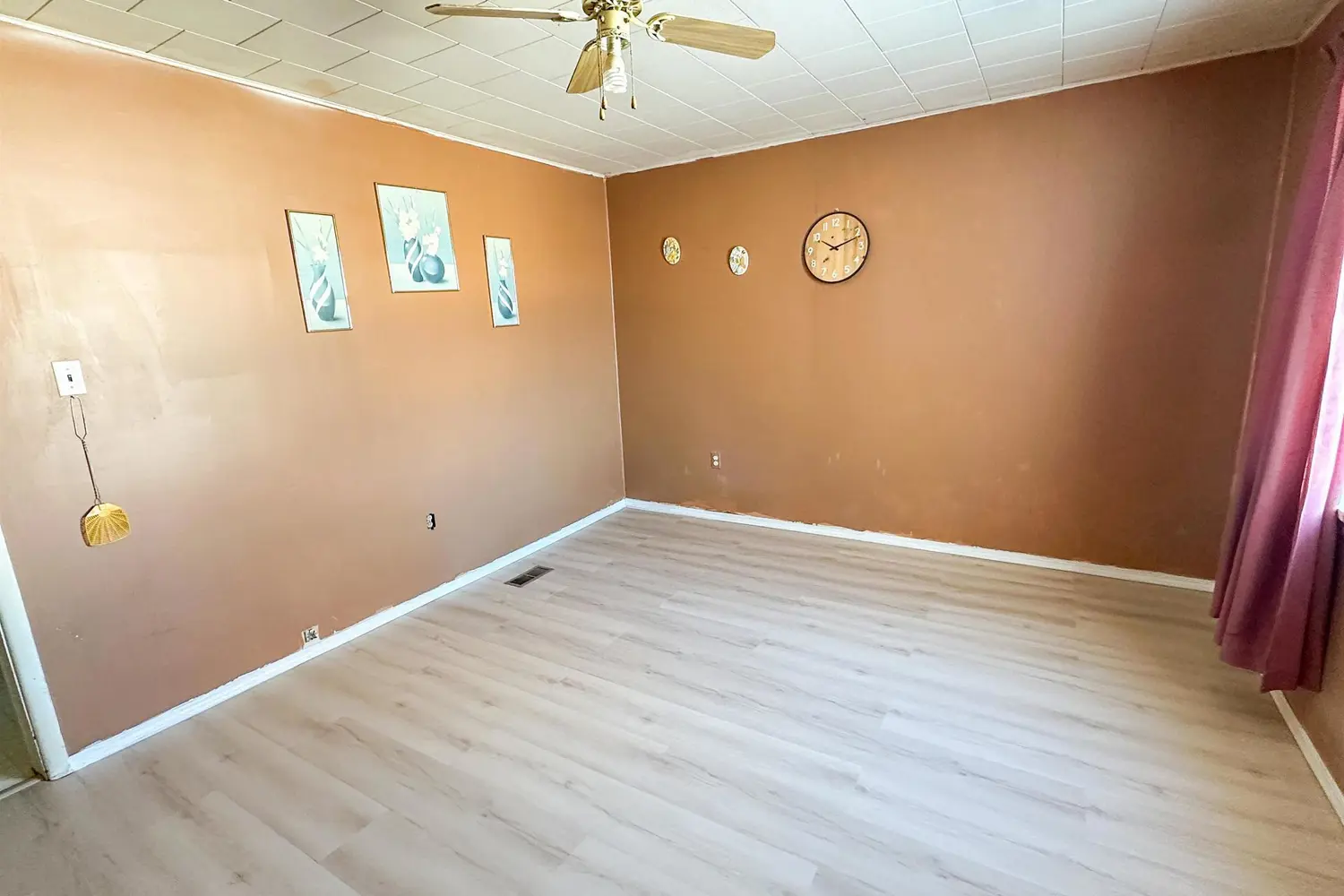 4 Madsen Drive photo 4