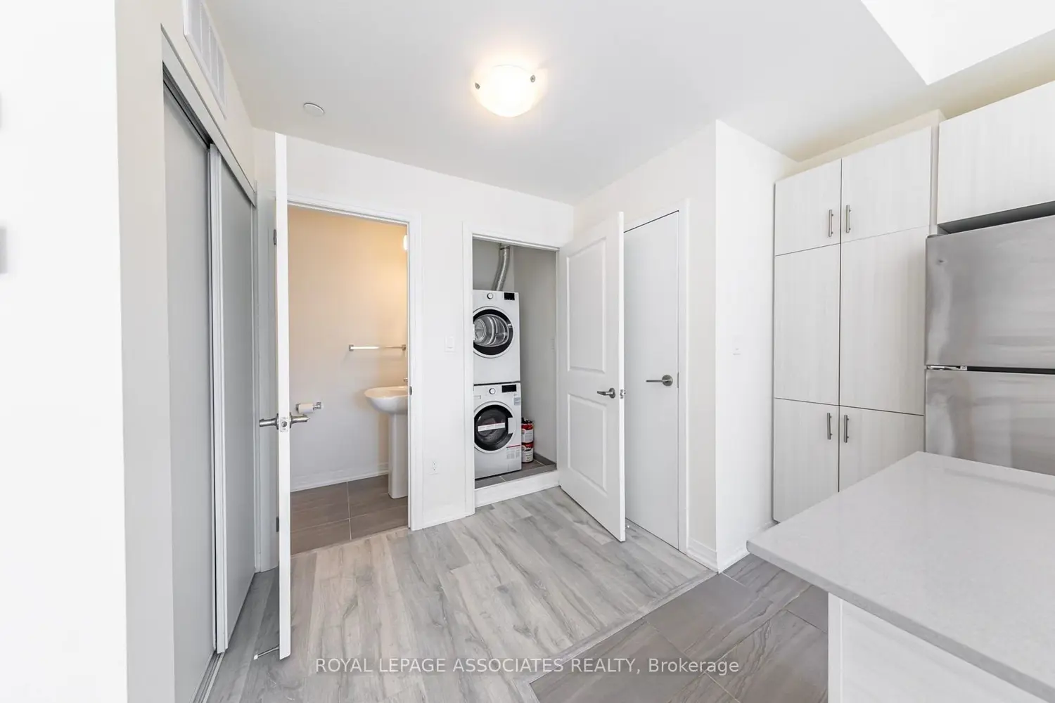 30 Liben Way 44 photo 5