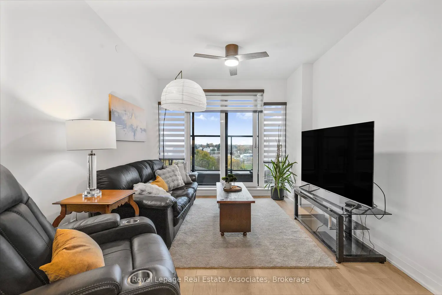 21 Park Street 805 photo 4