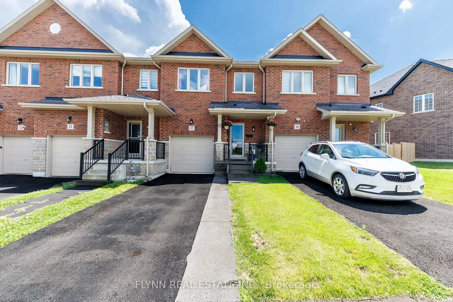37 Sunset Way