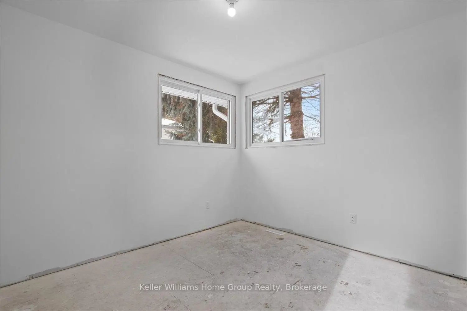 1884 Avalon Street photo 5