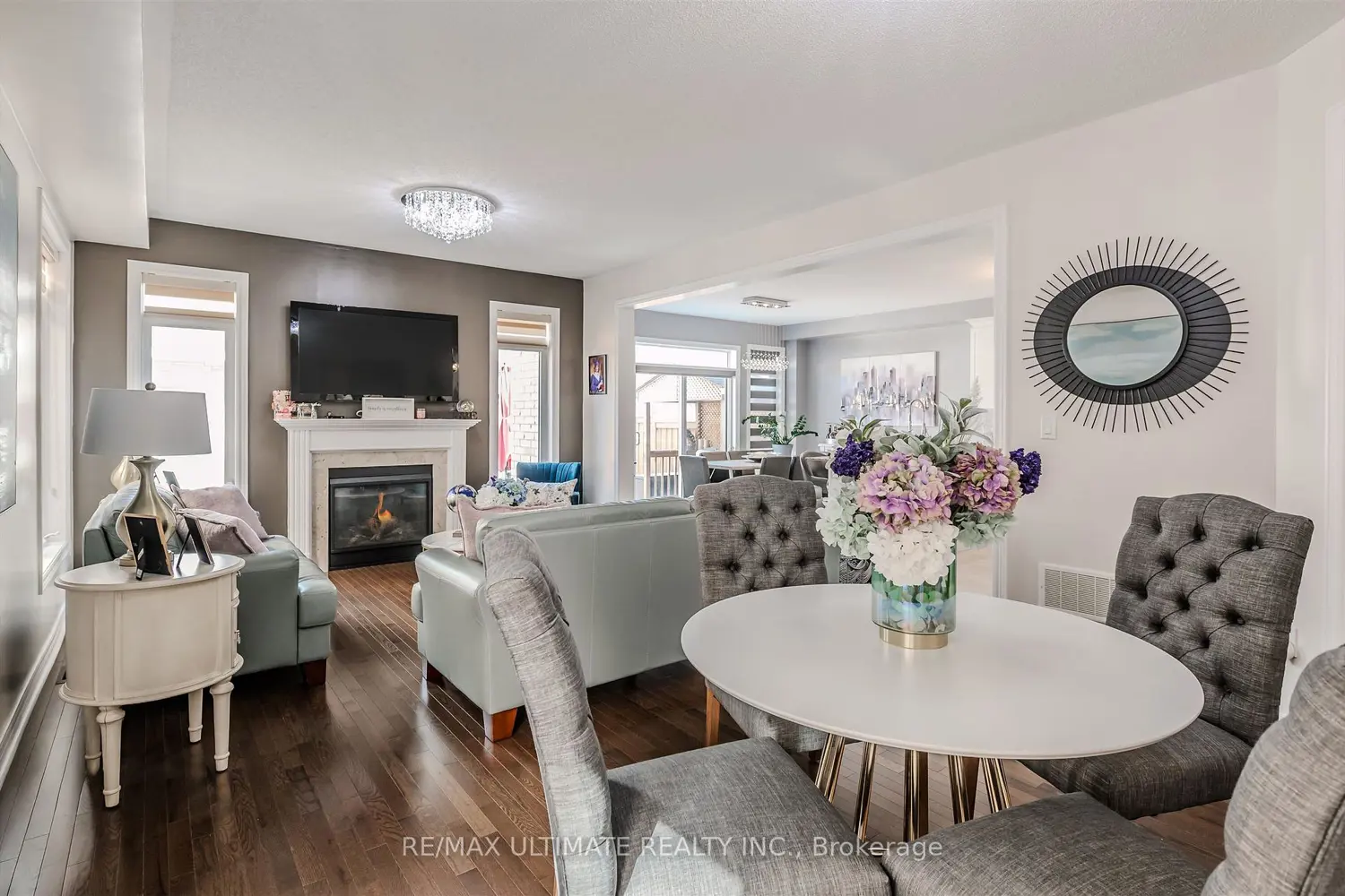47 Lewis Avenue photo 4