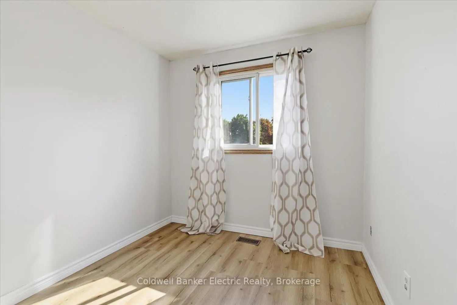 3 Walbridge Court photo 2