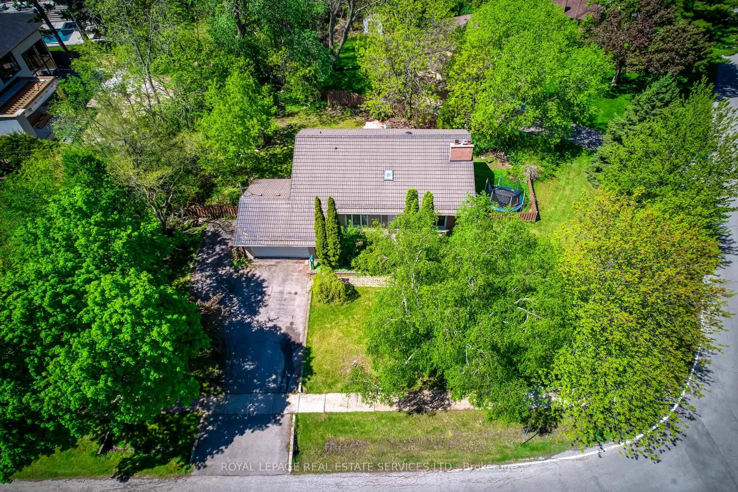 220 Woodhaven Park Drive photo 4