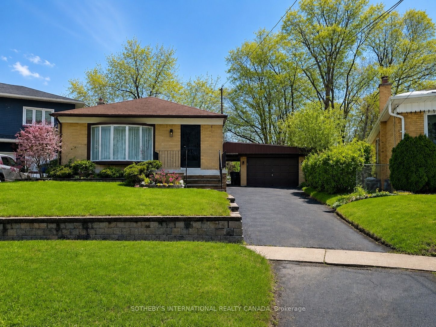 56 Courton Drive, Toronto, ON, M1R 1K8
