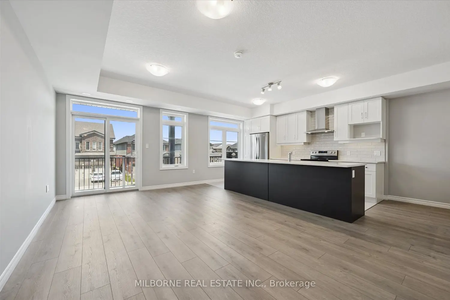 38 Arabella Drive photo 2