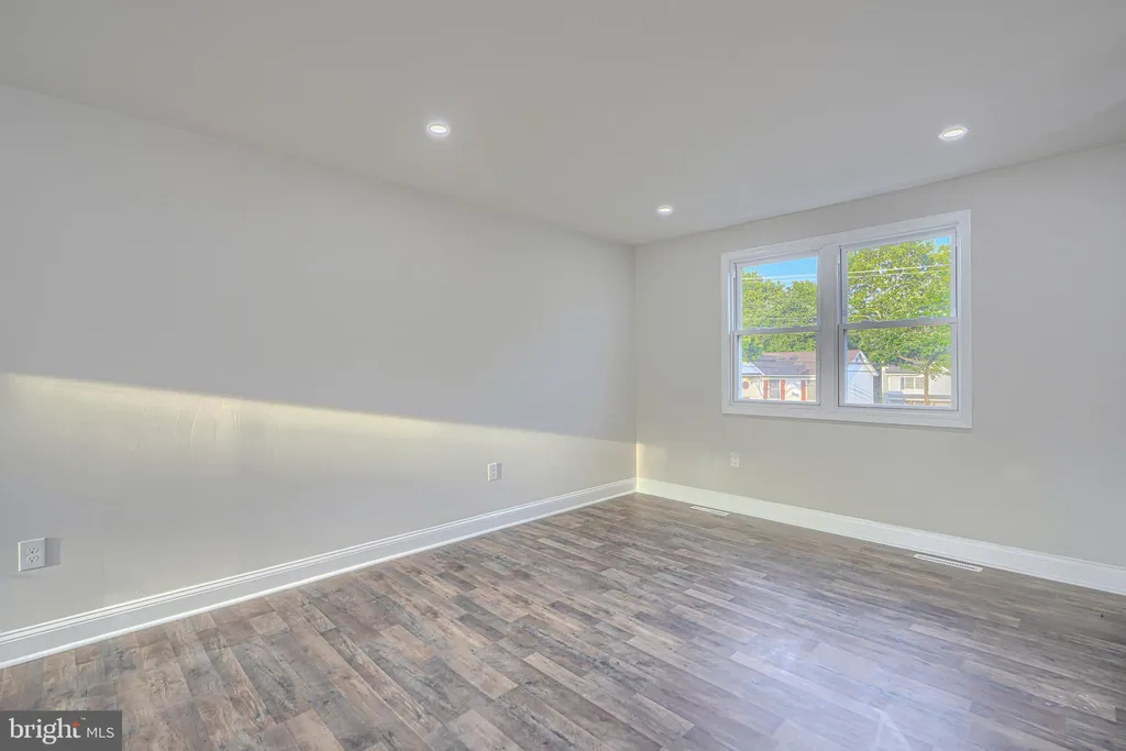 7518 Harmans Road, Harmans, MD 21077 photo 3
