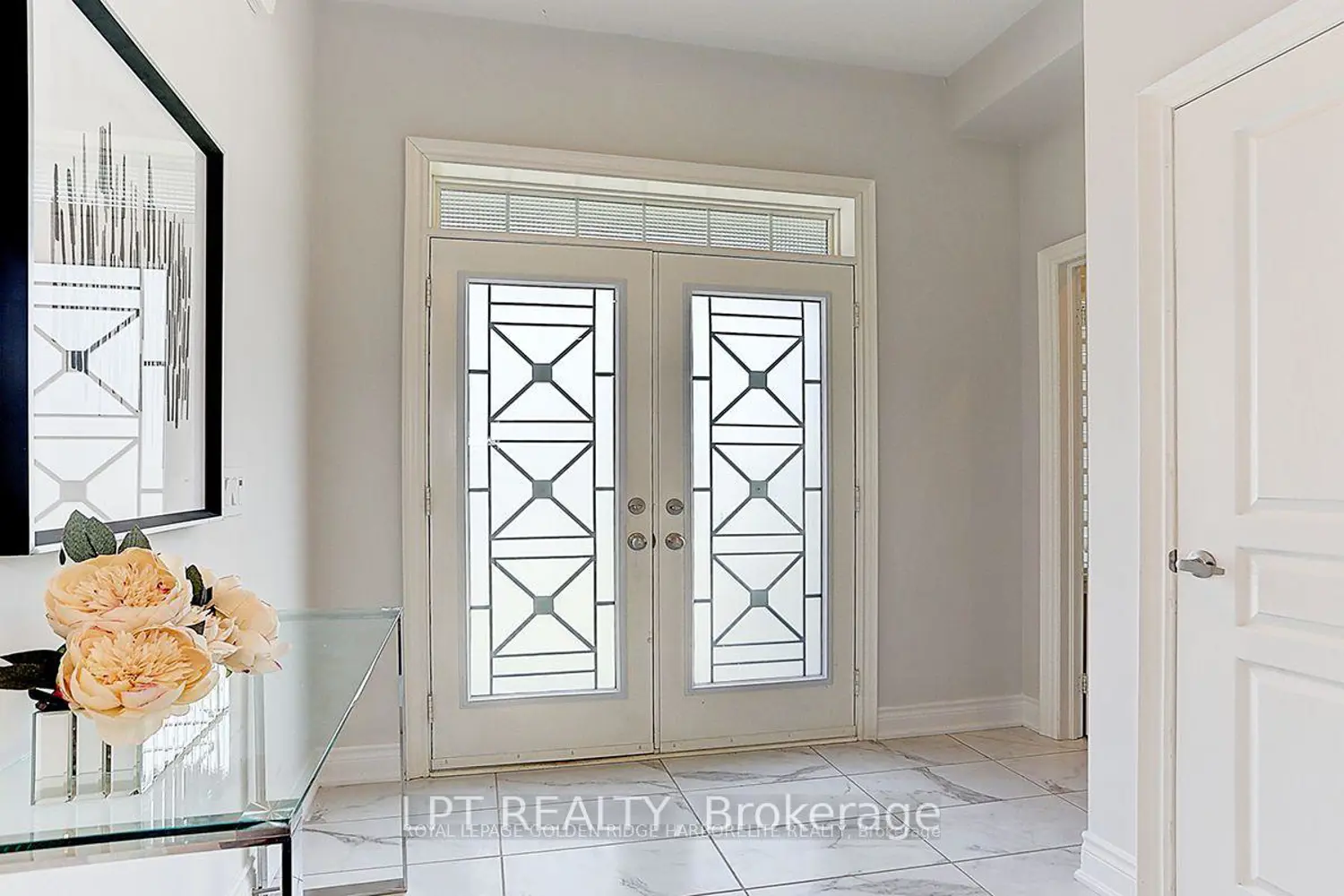 12 Baleberry Crescent photo 2