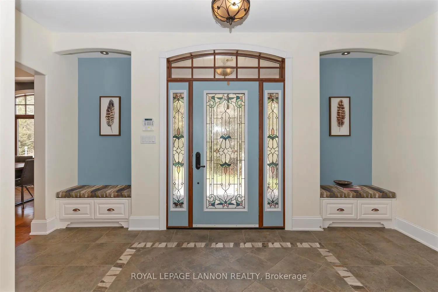 791 Hilldale Road photo 4