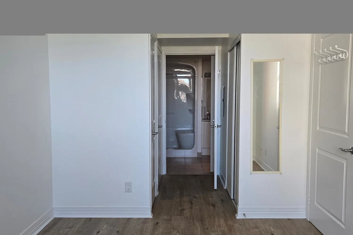 90 Scottfield Drive 319 photo 5