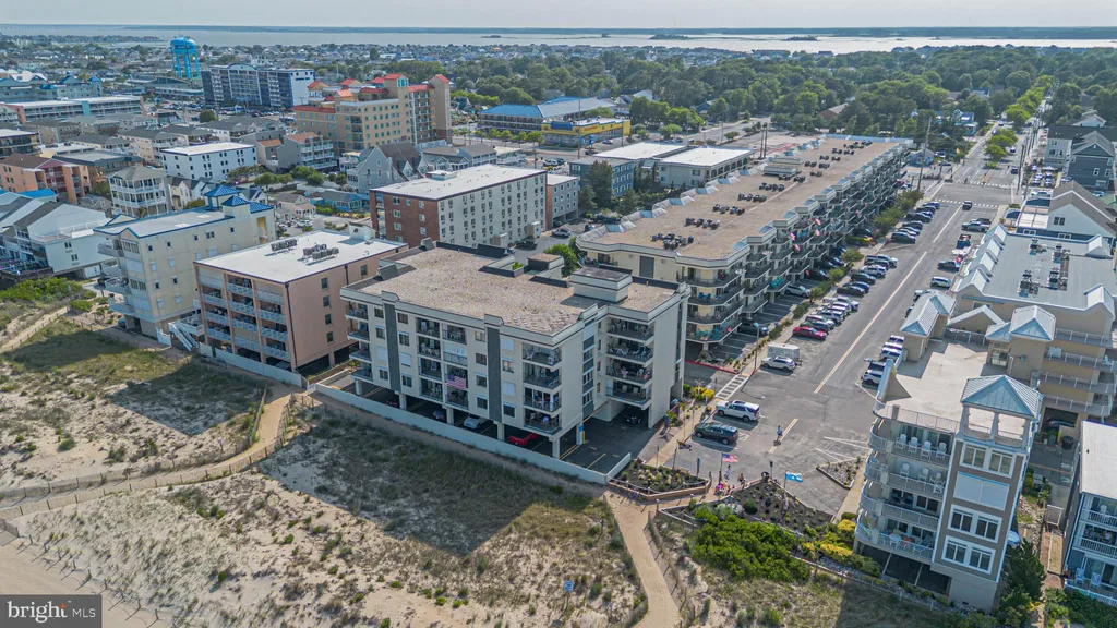 1 142nd Street Unit 203, Ocean City, MD 21842