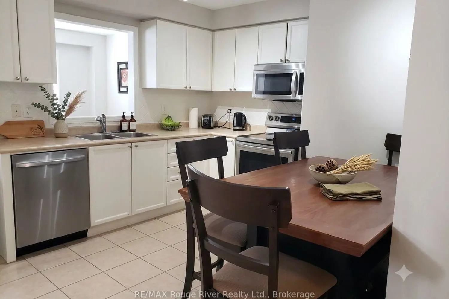 115 Kirkland Place photo 3