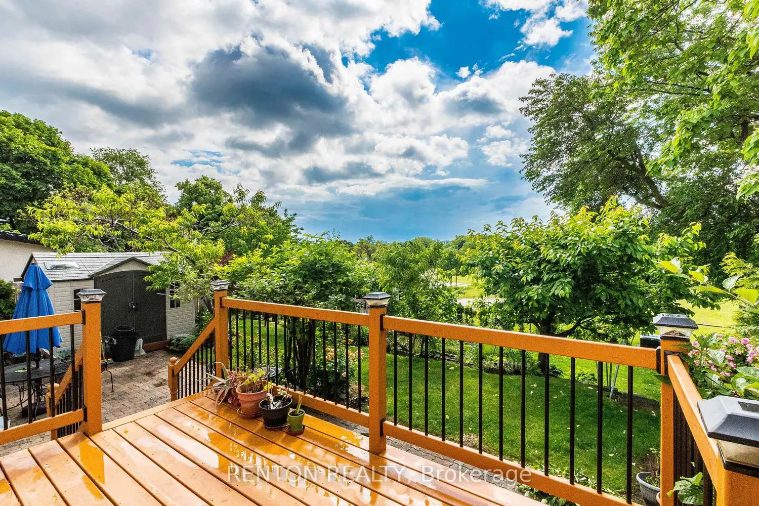 2304 Bonner Road photo 3