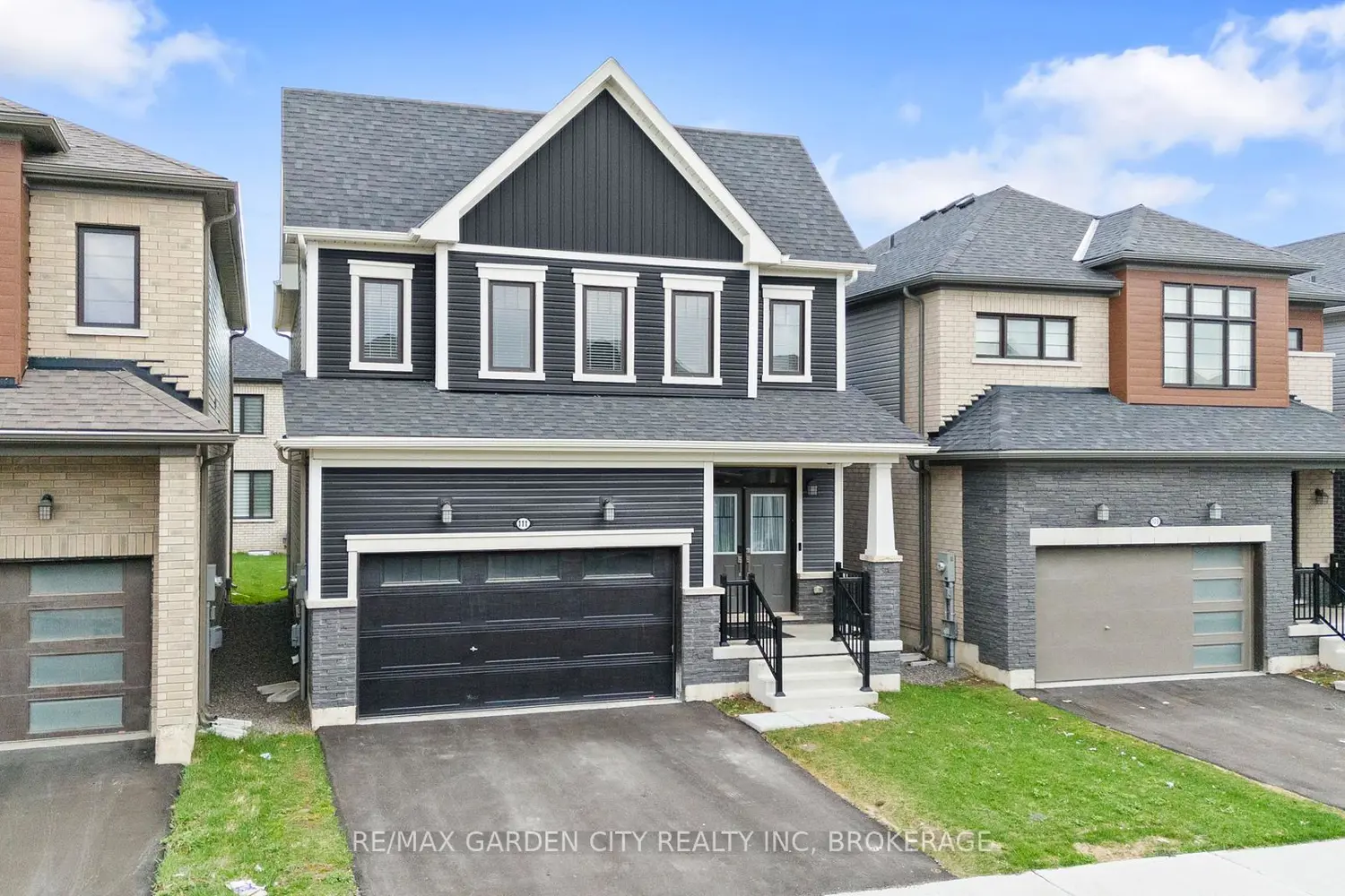 111 Sunflower Crescent