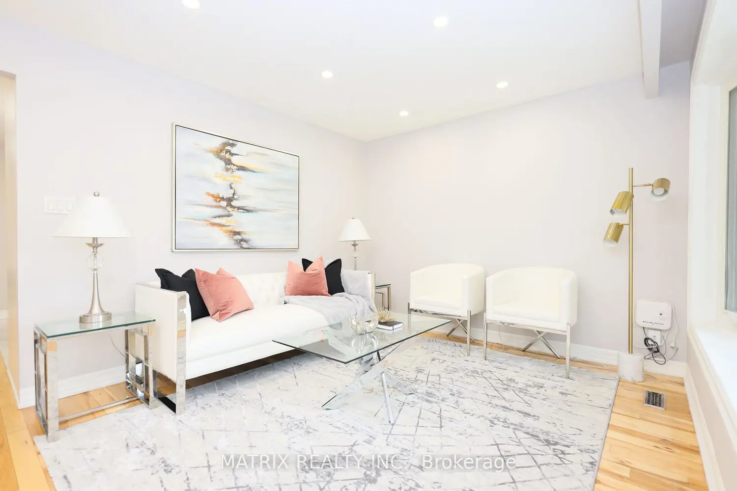 517 Grenfell Street photo 3