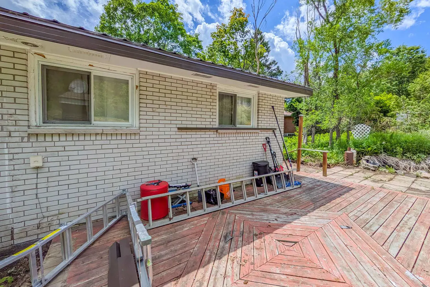 12 Valley Drive photo 4