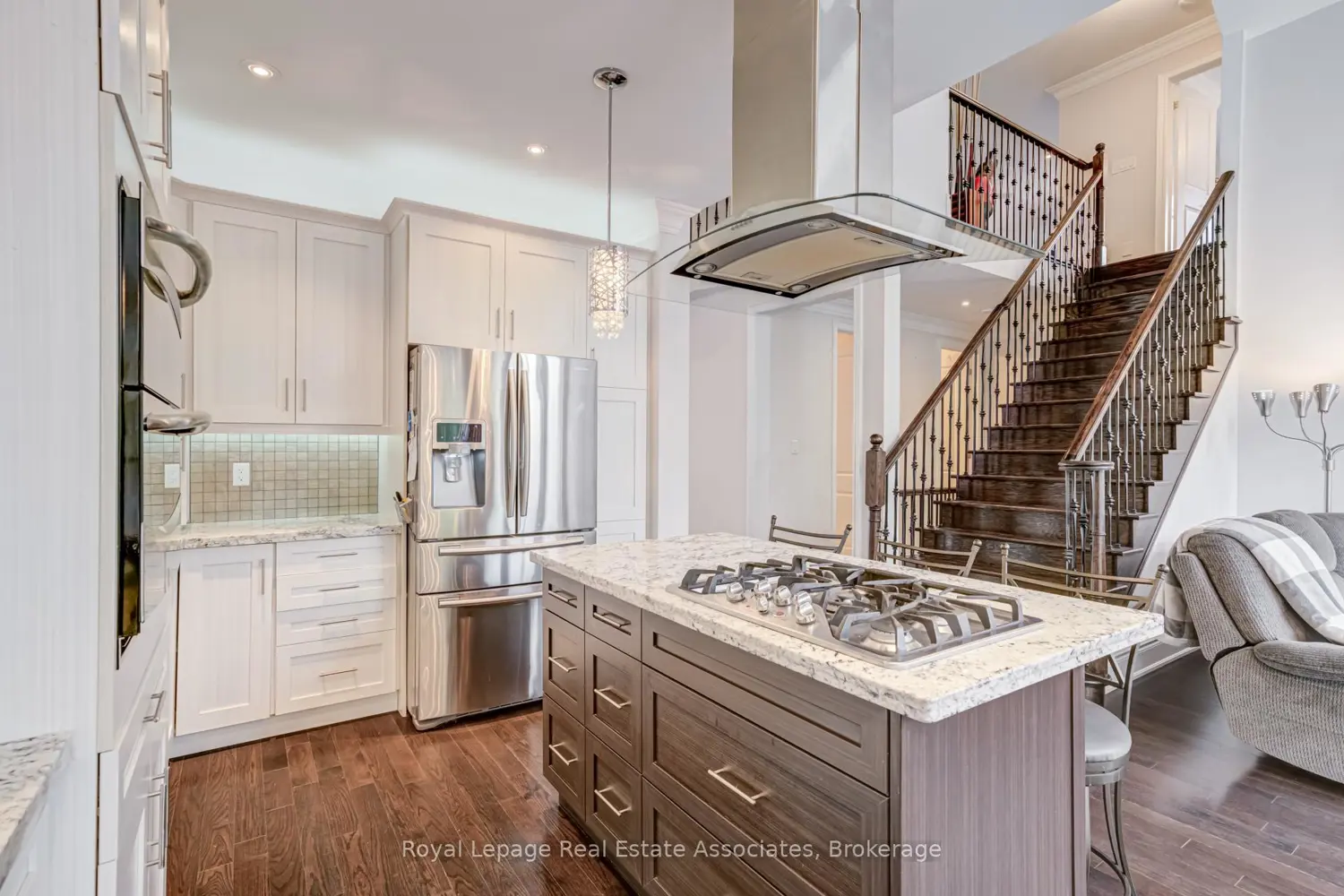 20 Cannington Crescent photo 5