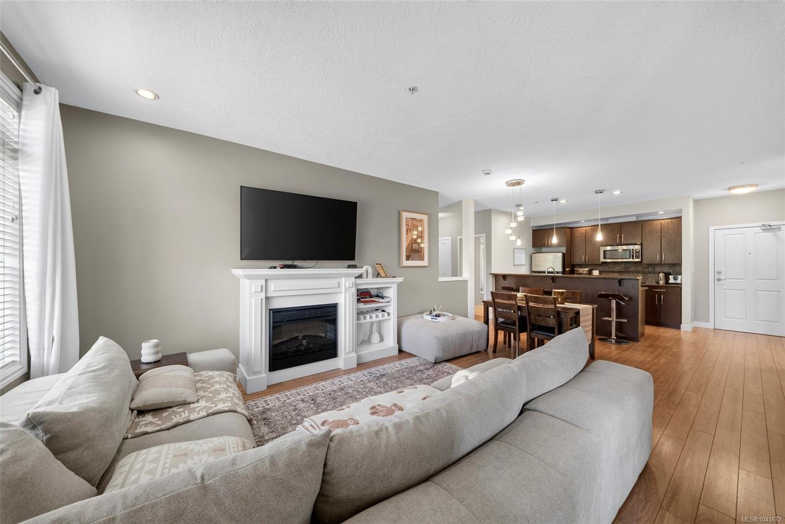 #307-623 Treanor Avenue, Langford, BC, V9B 0B1