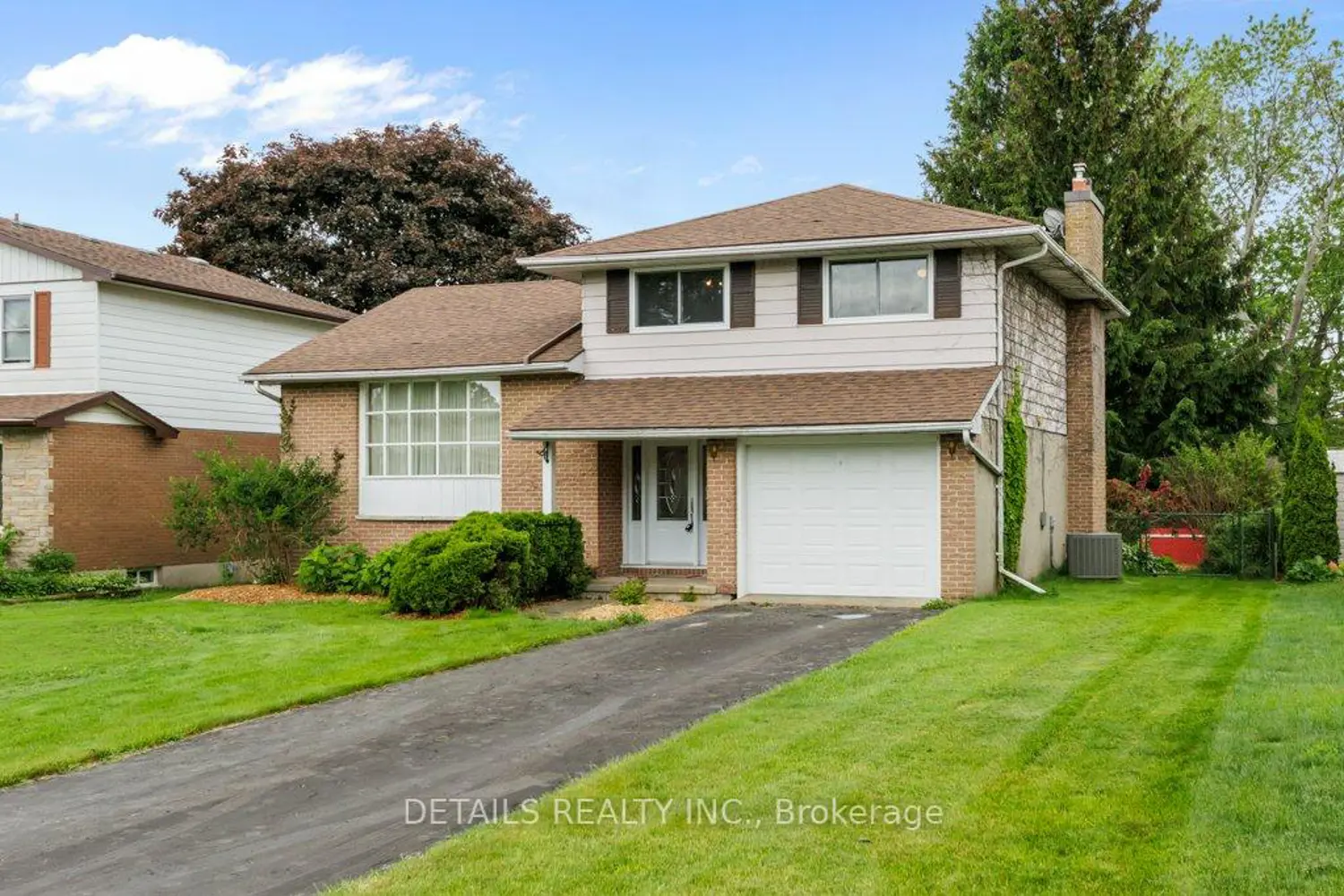 899 Percy Crescent