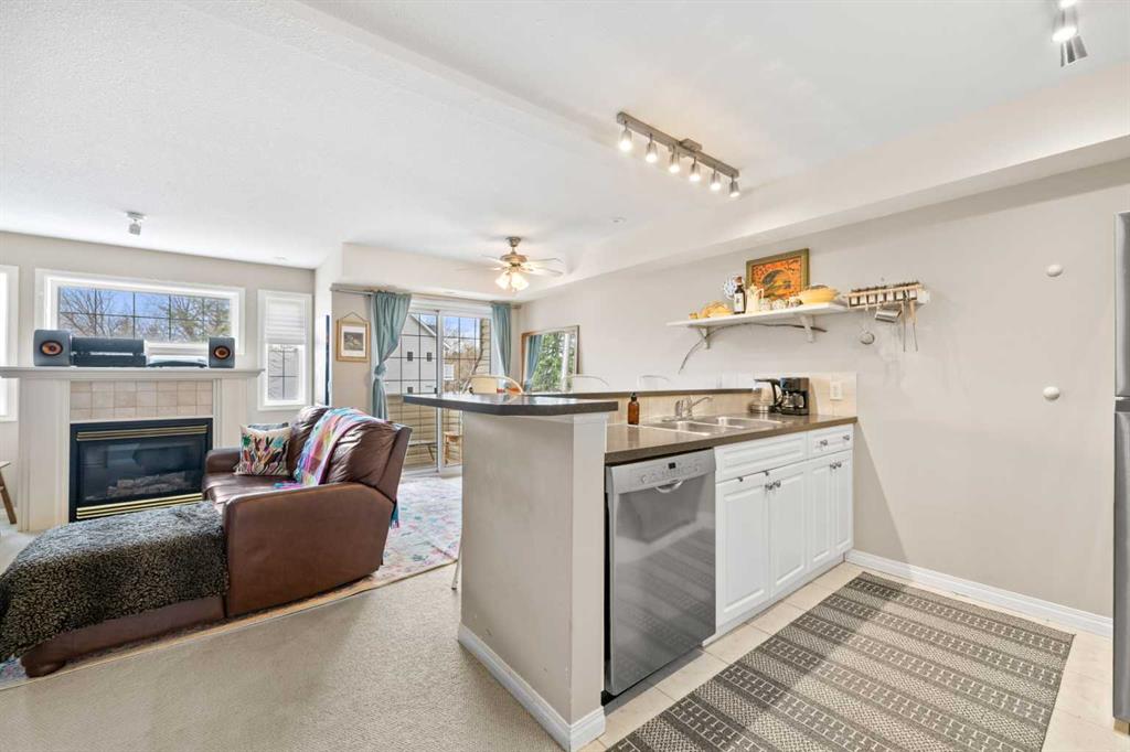 207-45 N Railway Street, Okotoks, AB, T1S 1J3