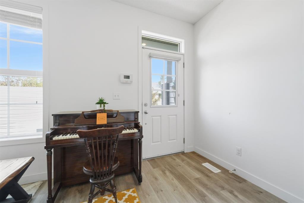 186 Silverado Boulevard SW, Calgary, AB, T2X4C9 photo 3