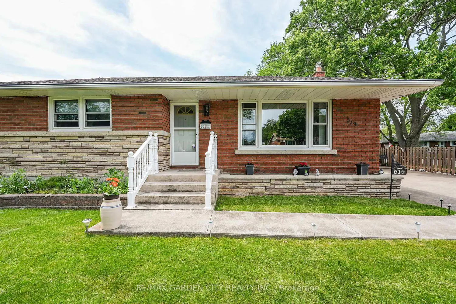 519 Bunting Road photo 3
