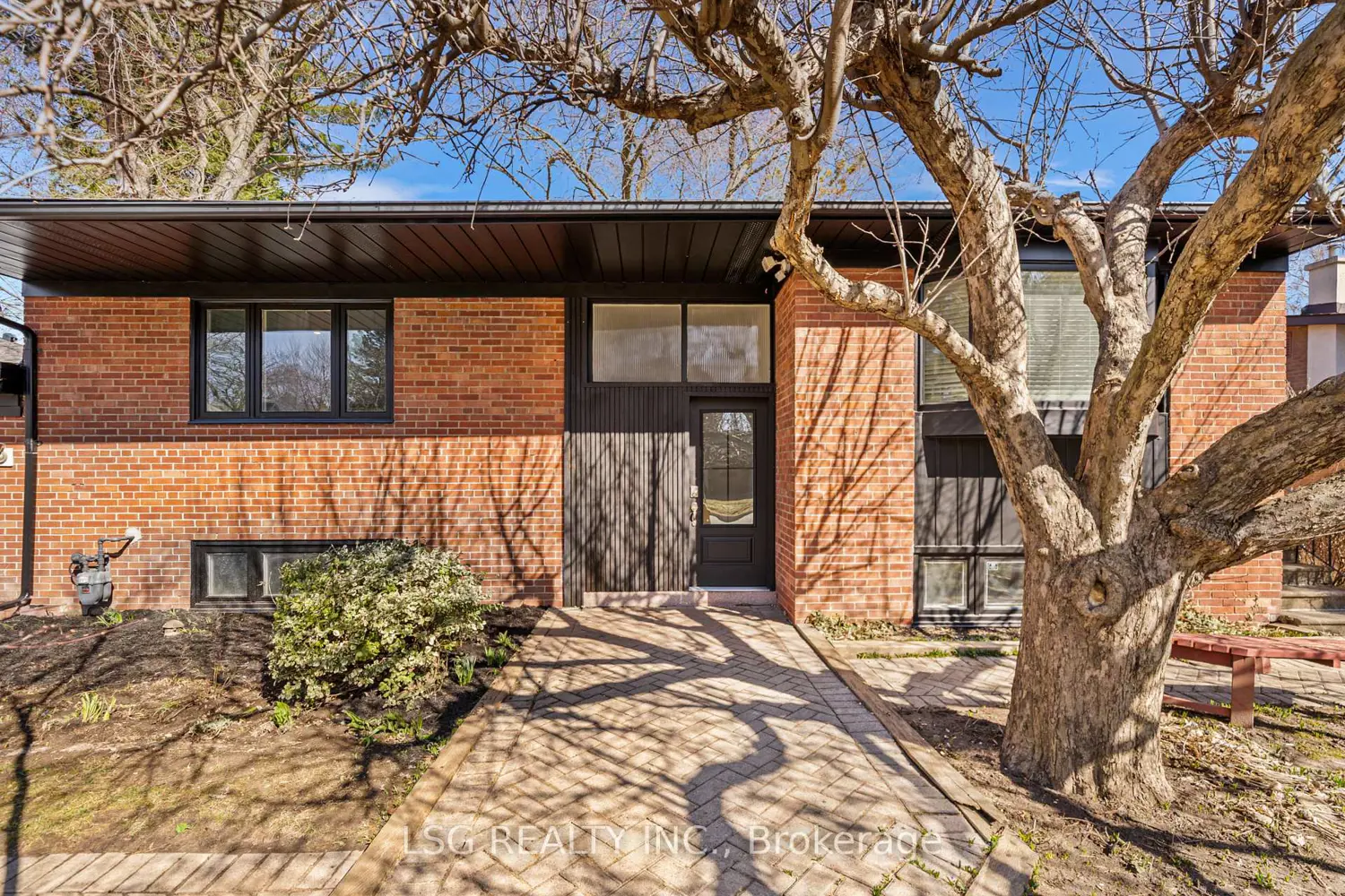 26 Grangemill Crescent